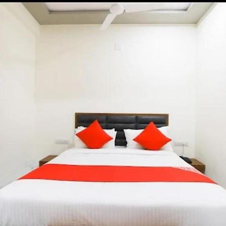Hotel New Lake View Ahmadabad Zewnętrze zdjęcie