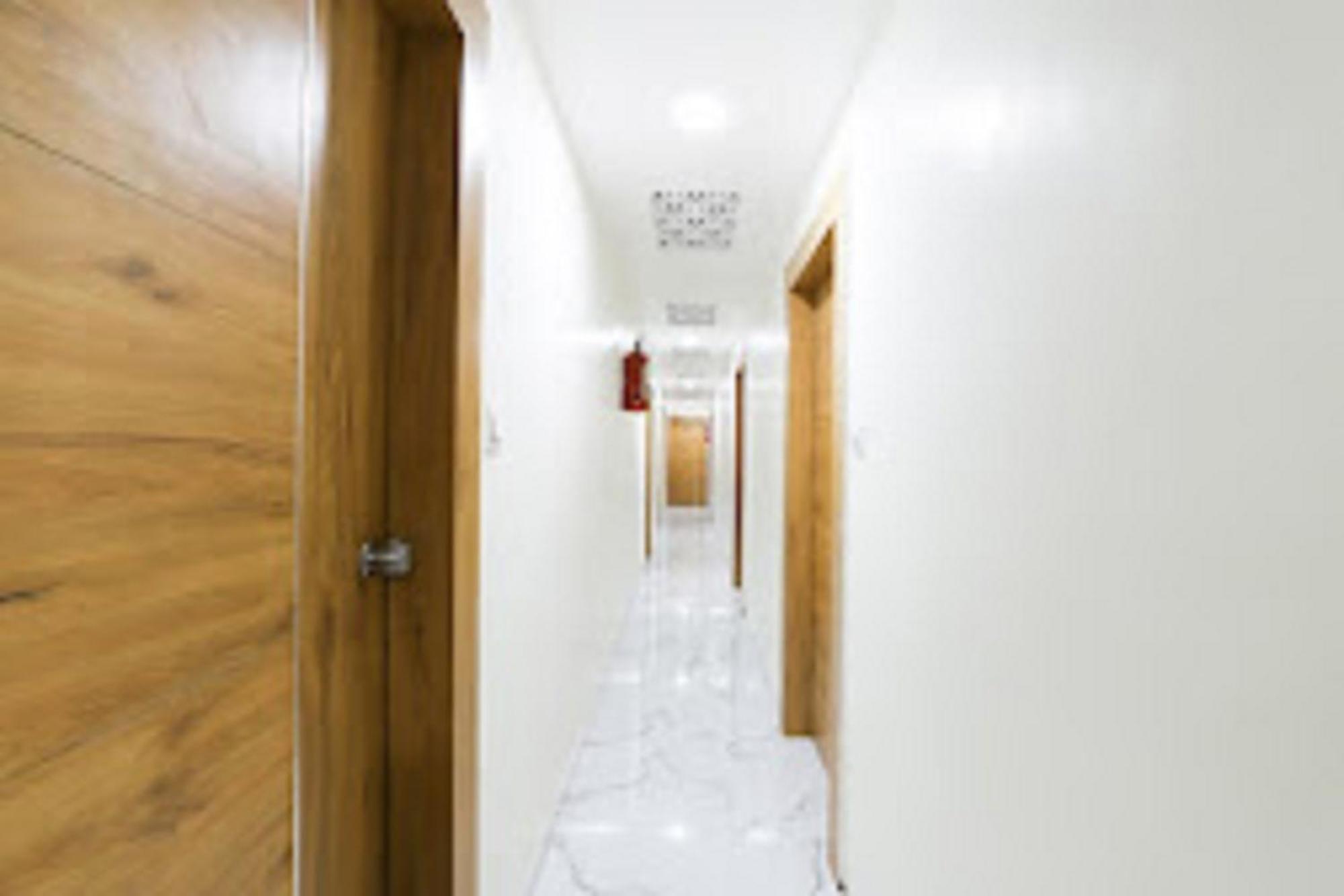 Hotel New Lake View Ahmadabad Zewnętrze zdjęcie
